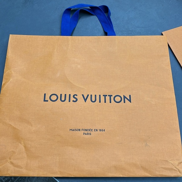 Large Louis Vuitton shopping bag with blue fabric handles - Picture 7 of 7